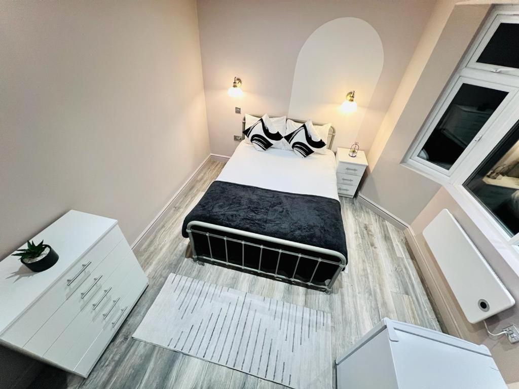 London Crescent House Top Location Ensuites Rooms Great Value Экстерьер фото