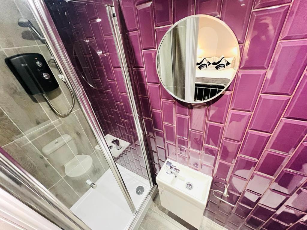 London Crescent House Top Location Ensuites Rooms Great Value Экстерьер фото