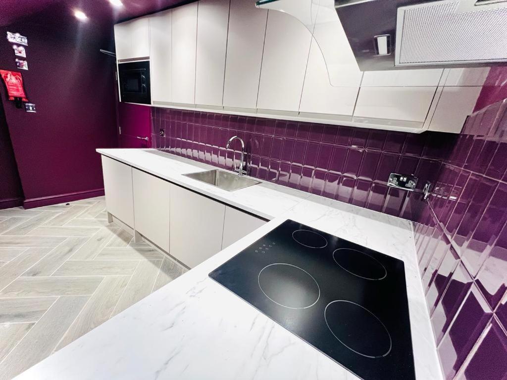 London Crescent House Top Location Ensuites Rooms Great Value Экстерьер фото